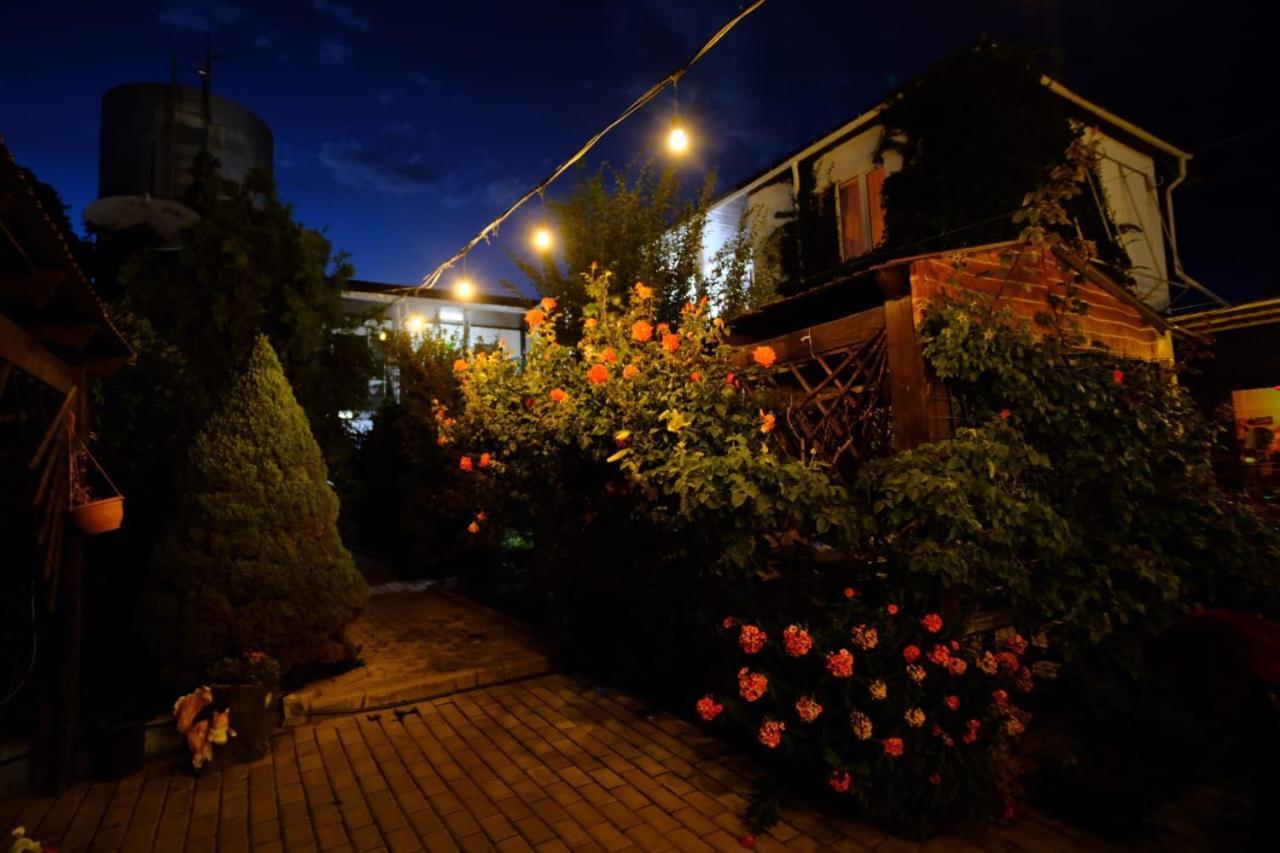 Hotel В Гостях На Иссык-Куле Cholpon-Ata Esterno foto